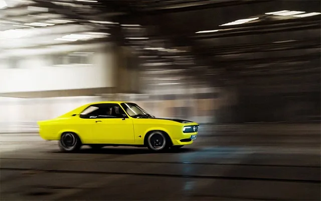 Opel-Manta-GSe-ElektroMOD-3.jpg