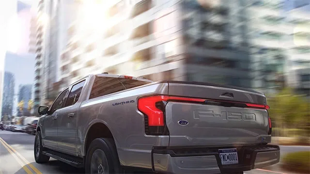 Ford-F-150-Lightning-4.jpg