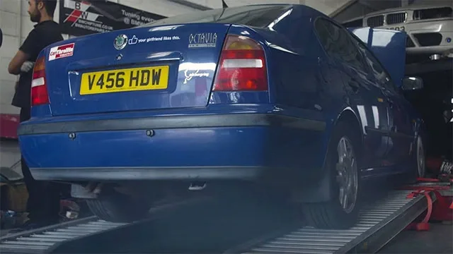 Skoda-Octavia-TDI-2.jpg