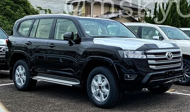 Toyota-Land-Cruiser-300-spy112.jpg