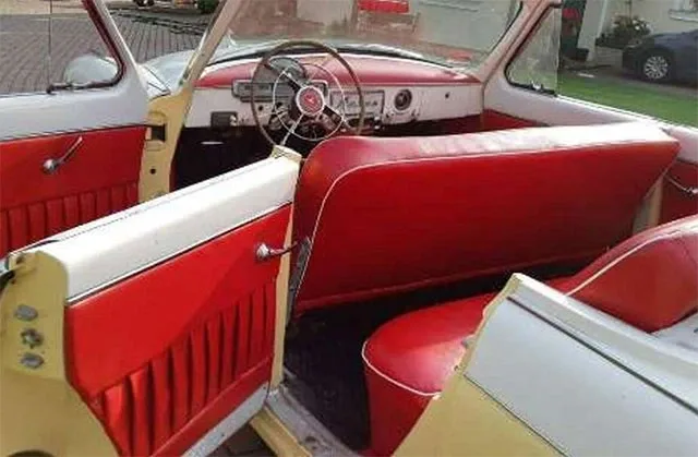 GAZ21-cabrio3.jpg