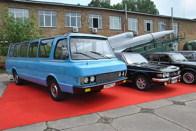zil118-3.jpg