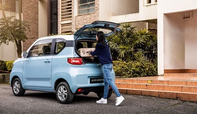 Wuling-Hong-Guang-MINI-EV-top2.jpg