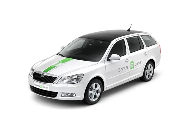 2012 Skoda Octavia Green E-Line 001.jpg