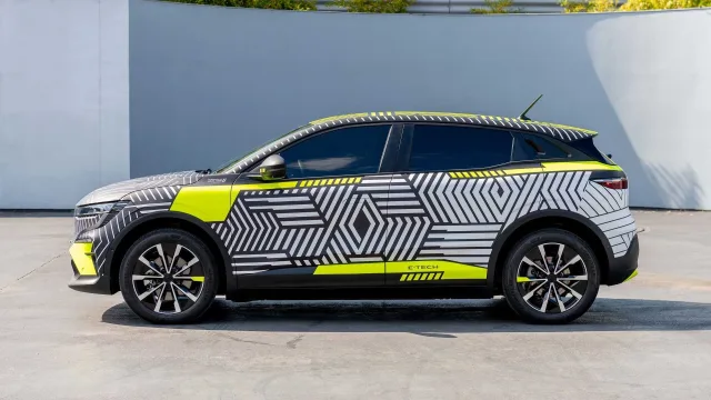 renault-megane-e-tech-electric1.jpg
