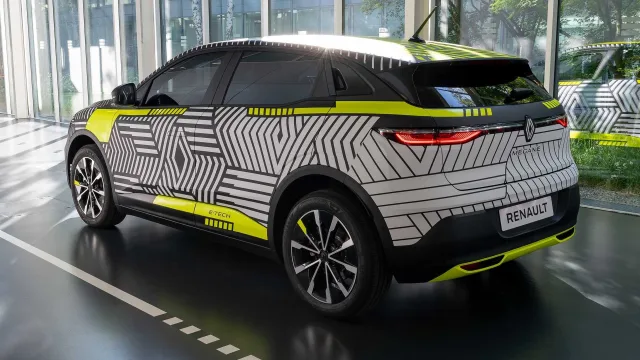 renault-megane-e-tech-electric4.jpg