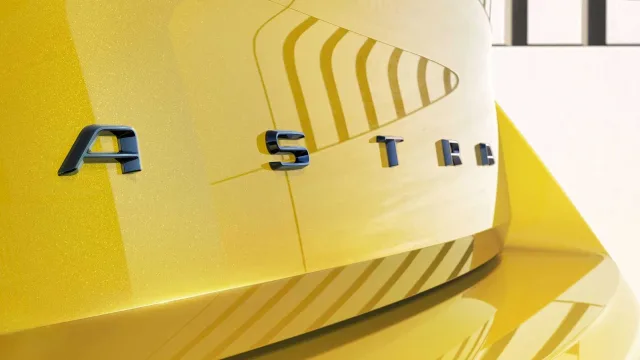 opel-astra-2022-teaser22.jpg