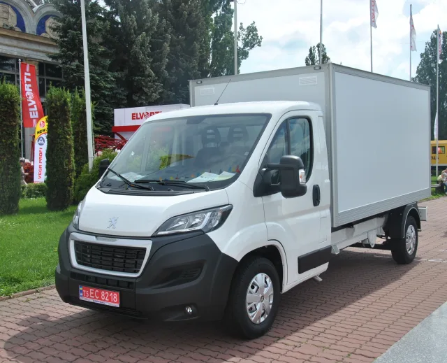 Peugeot Boxer.JPG