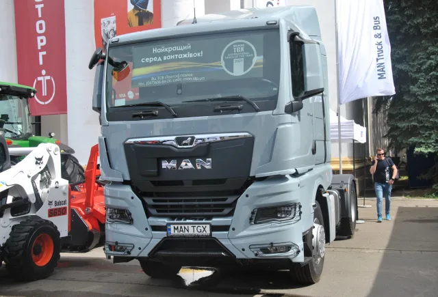 MAN%20TGX.JPG