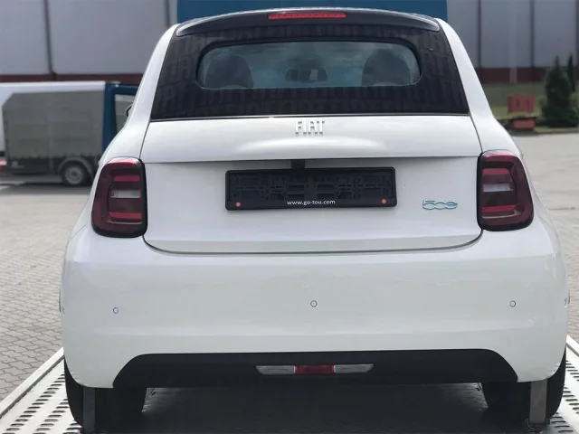 FIAT-500-ua3.jpg