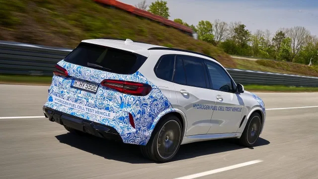 Hydrogen car BMW