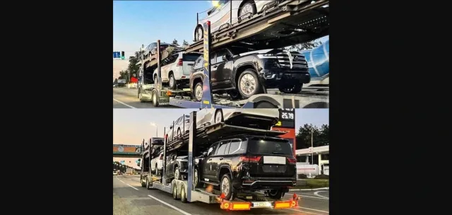 Фото Toyota Land Cruiser 300 в Украине
