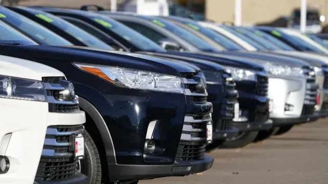 Auto-Sales-NYBZ342.jpg