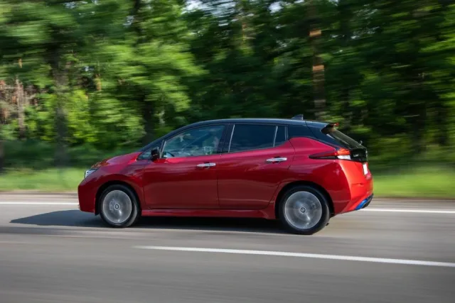 Nissan Leaf 2 presented in Ukraine