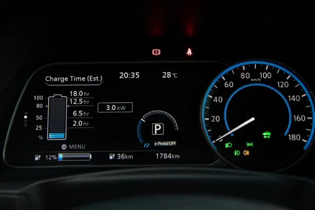 nissan-leaf-7.jpg