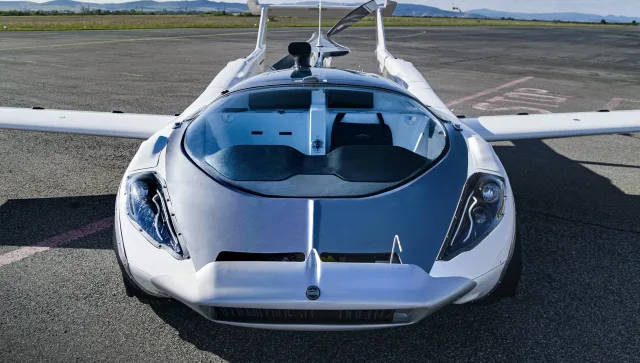 Летающий автомобиль AirCar