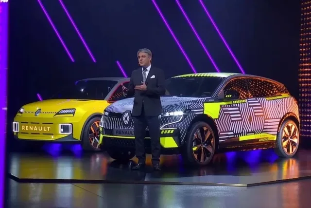 Renault1.jpg