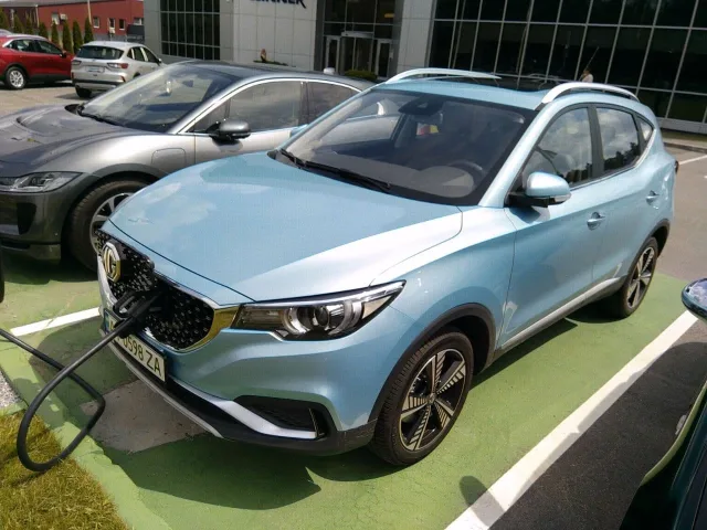 Электрокар MG ZS EV в Украине
