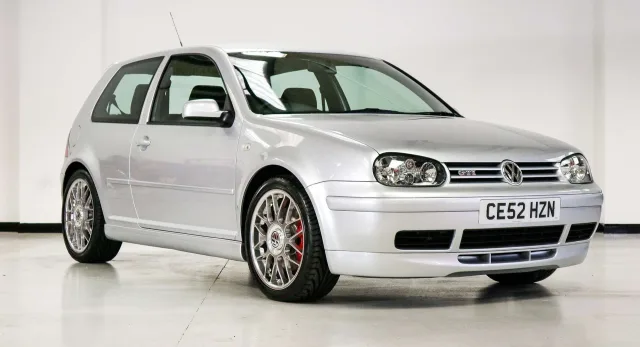 Volkswagen Golf GTI 25th Anniversary с пробегом 13 км