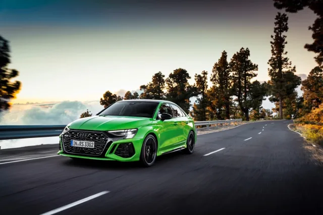 audi-RS3-4.jpg