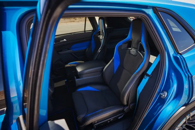 VW-Atlas-Cross-Sport-GT-Concept-24.jpg