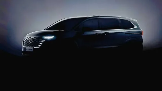 2022-hyundai-custo-teaser2.jpg
