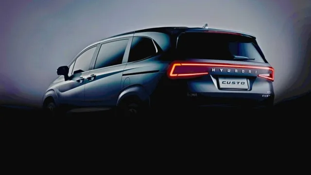 2022-hyundai-custo-teaser4.jpg