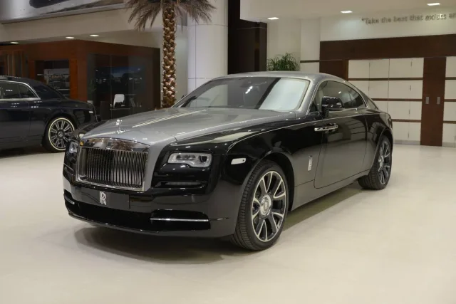 4893aa48-rr-abu-dhabi-black-silver-wraith-3.jpg