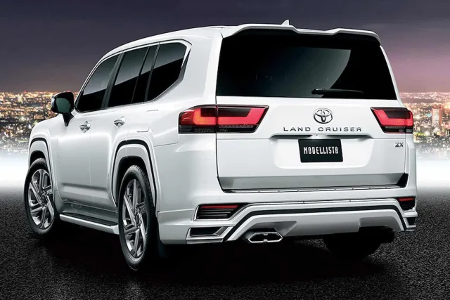 Land-Cruiser-Modellista-2.jpg