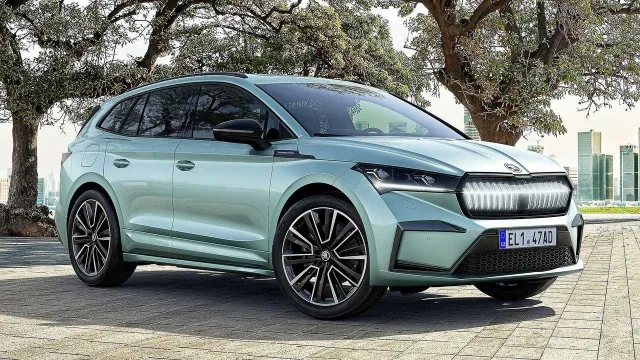 skoda-enyaq-iv-founders-edition.jpg