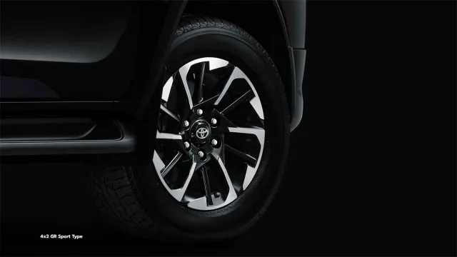 toyota-fortuner-gr-sport1.jpg