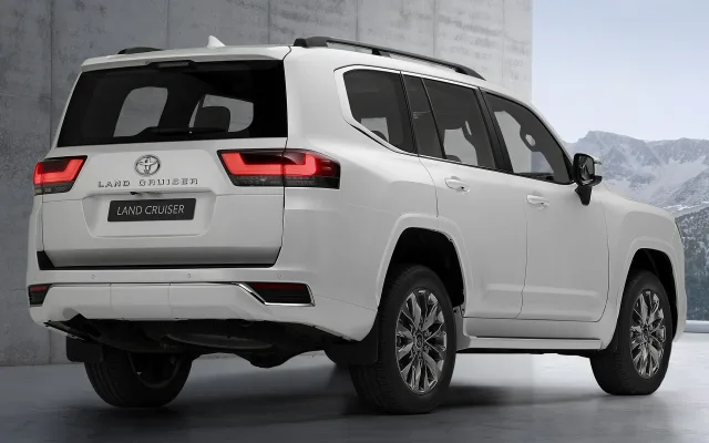 У Toyota Land Cruiser 300 появился китайский аналог под названием Танк  (фото), рубрика “Новинки” / АвтоПортал