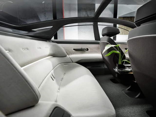 Audi-Grand-Sphere-Concept-26.jpg