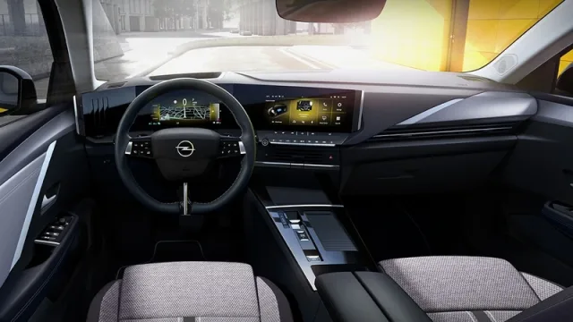 Interior of Opel Astra L