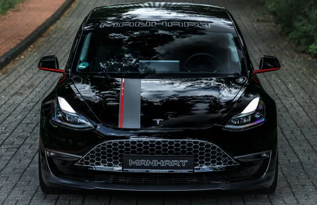 manhart-tm3-720-based-on-tesla-model-3-5.jpg