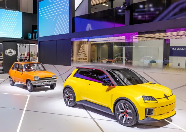 2022-Renault-5-Prototype-IAA-Mobility-2021-11.jpg