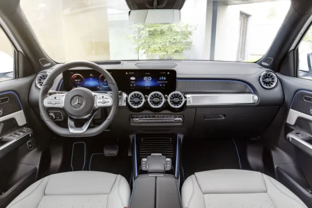 mercedes%20eqb5.jpg