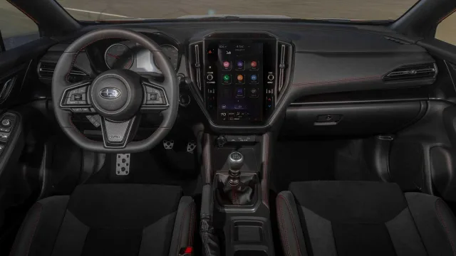 Салон Subaru WRX 2022