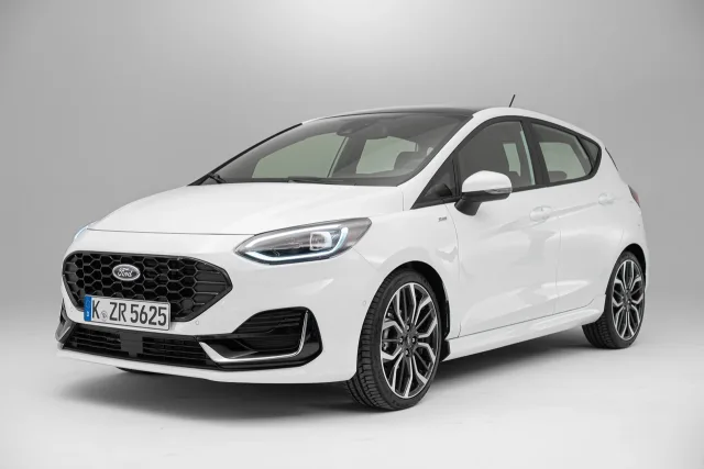 ford-fiesta-restylee-2021-11.jpg