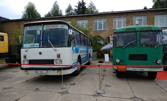 oldcar2117_2.jpg