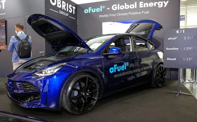 tesla-hybrid5.jpg