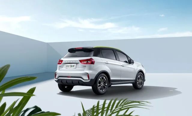 ev-suv-geely7.jpg