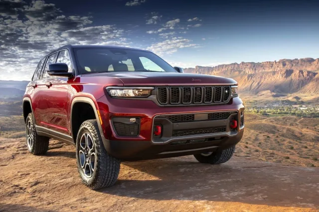 Премьера Jeep Grand Cherokee пятого поколения