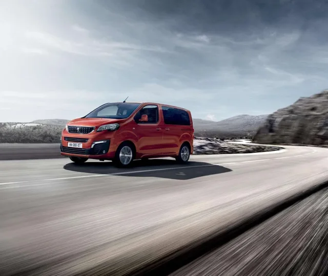 PEUGEOT_TRAVEL_2016_016_FR.jpg
