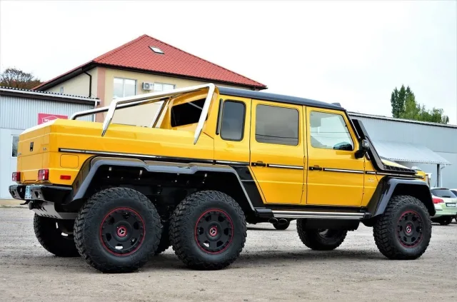 6 6 g class.jpg