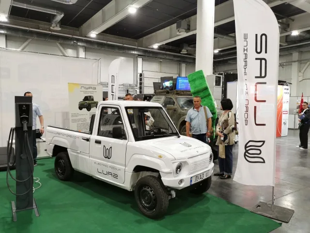luaz_02.jpg