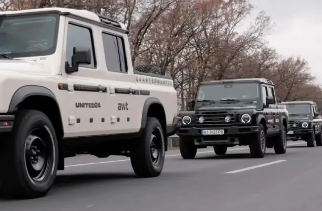 mobilno-vognevi-grupy-kyyeva-popovnyly-pikapamy-ineos-grenadier-1-871x572-c-default.jpg