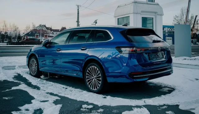 novyj-volkswagen-passat-1400x800.jpg