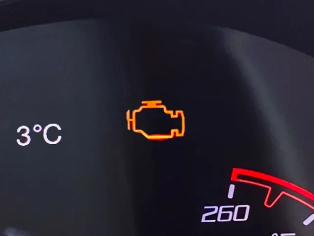 pochemu-zagorelsya-check-engine.jpg