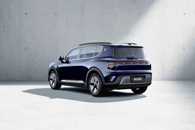 autohomecar__ChxpV2ipt6aAdBRHAAMnfYT9BYQ162.jpg